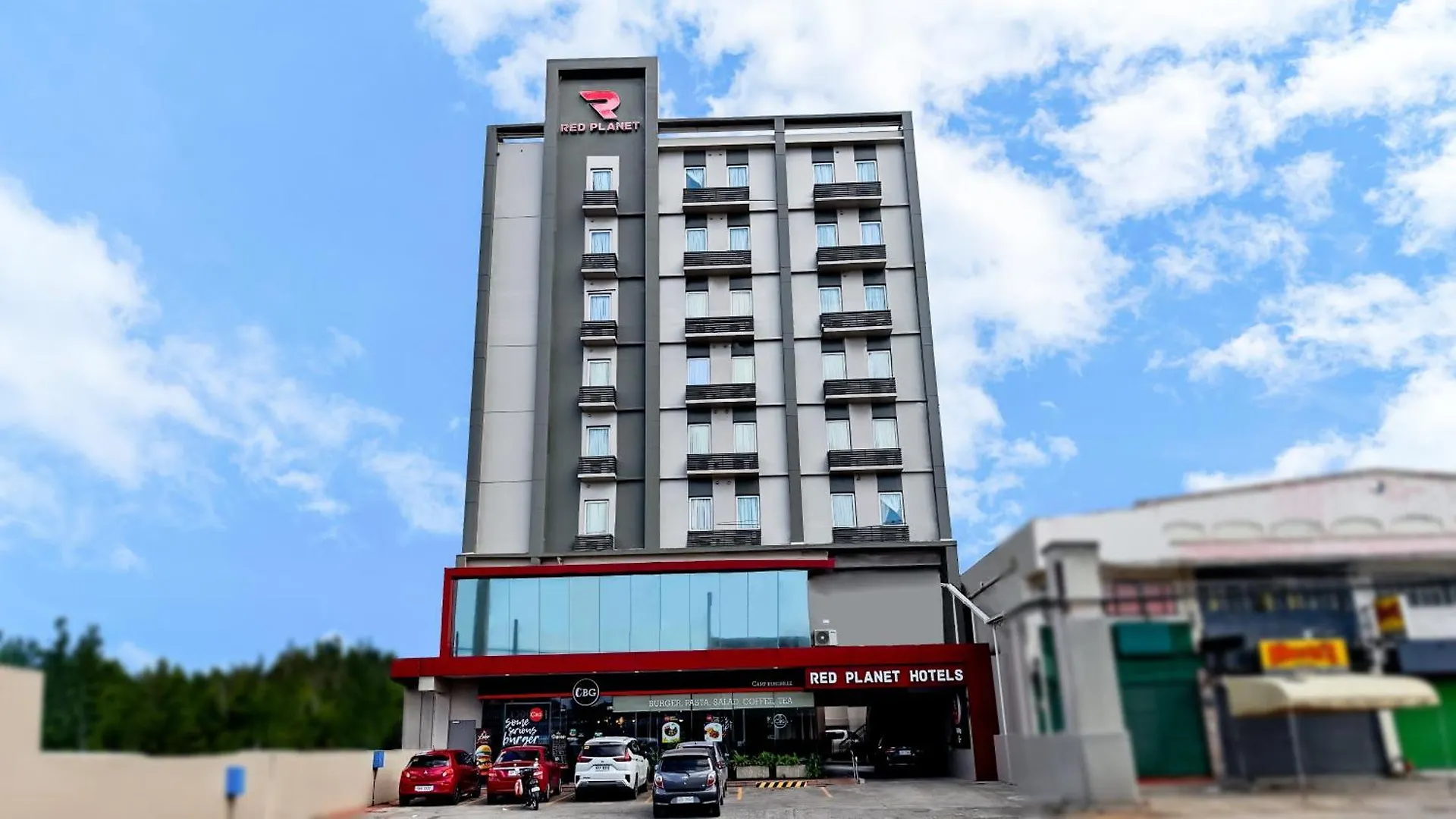 Red Planet Davao Hotell