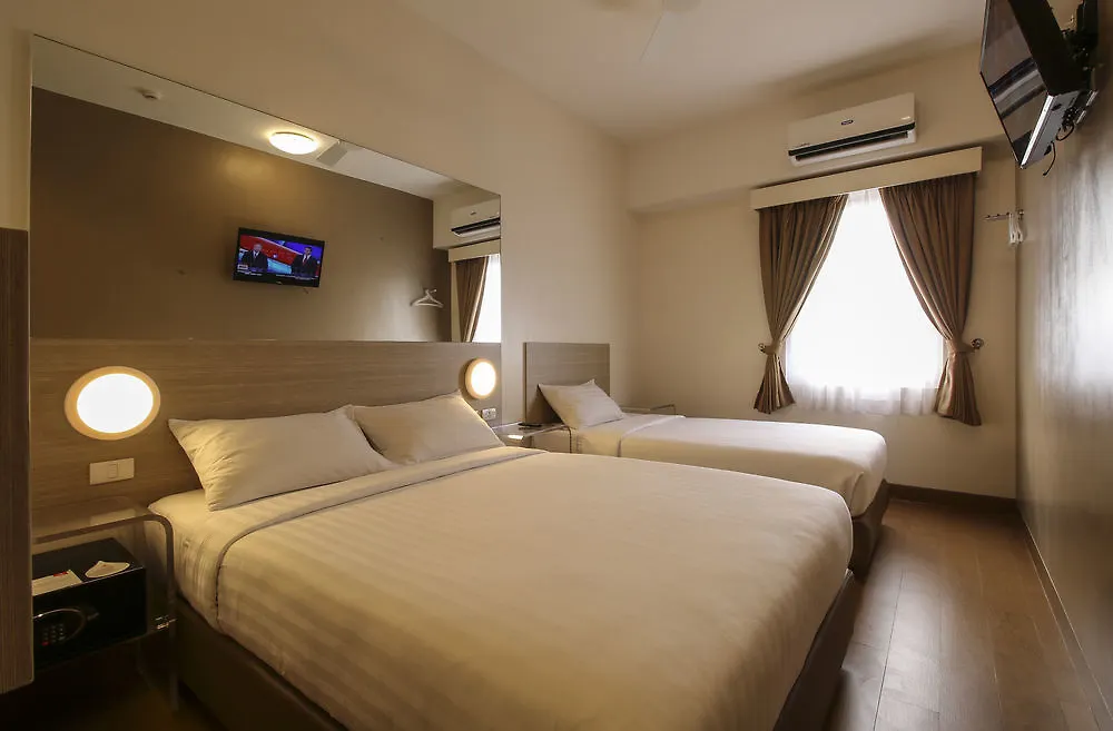 Red Planet Davao Hotell