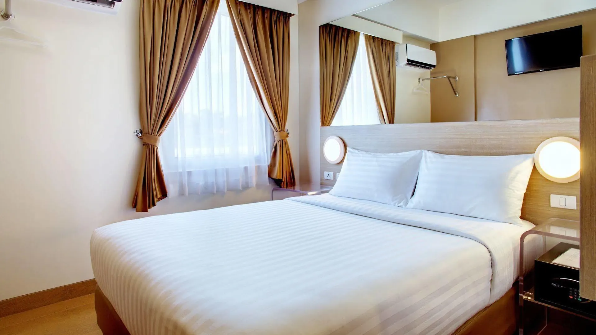 Red Planet Davao Hotell 3*,  Filippinerna