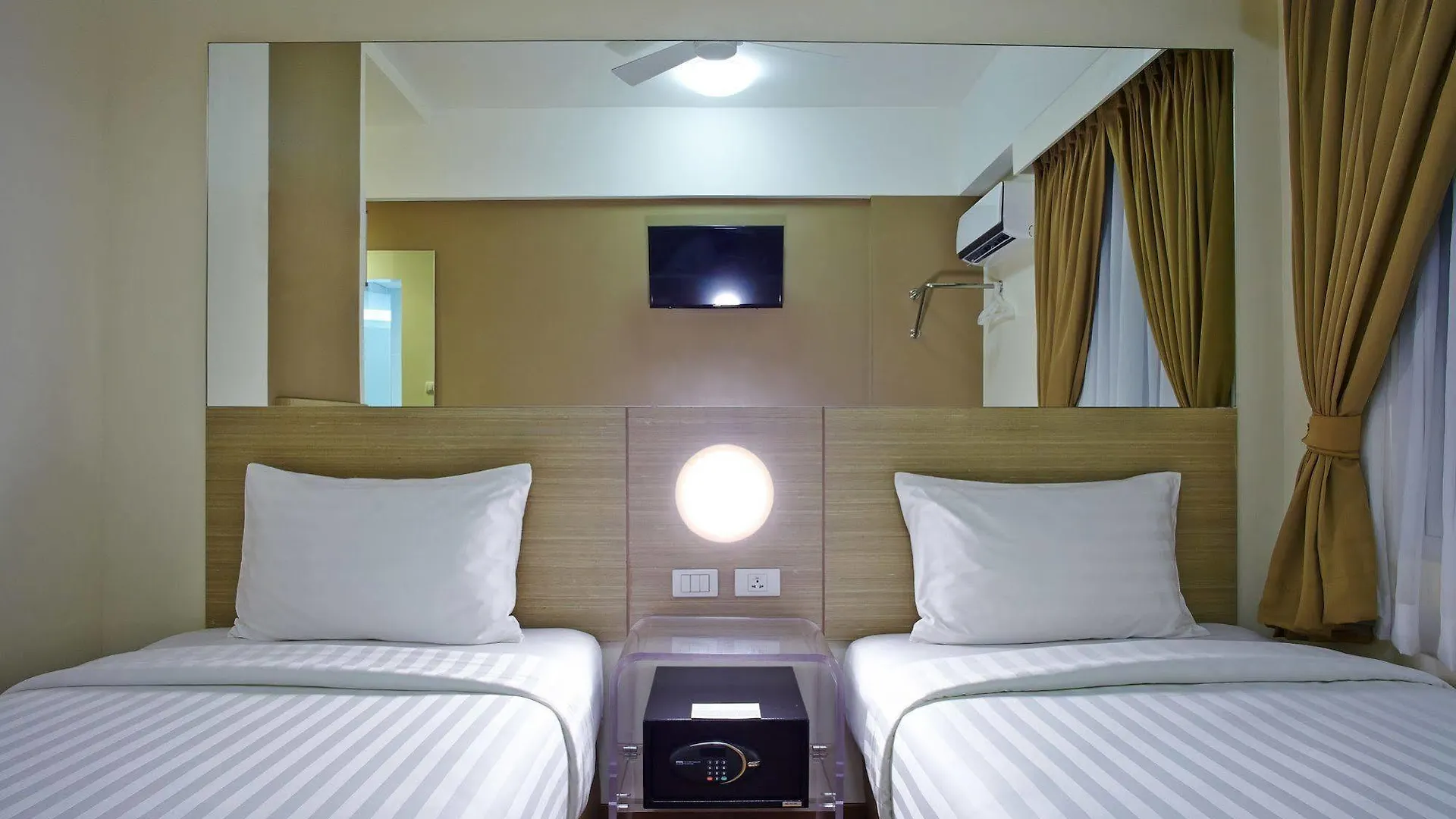 Red Planet Davao Hotell