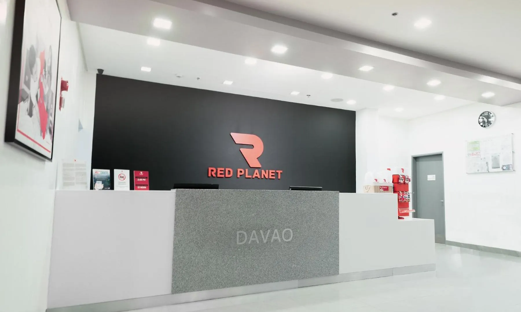 Red Planet Davao - Multiple Use Hotel