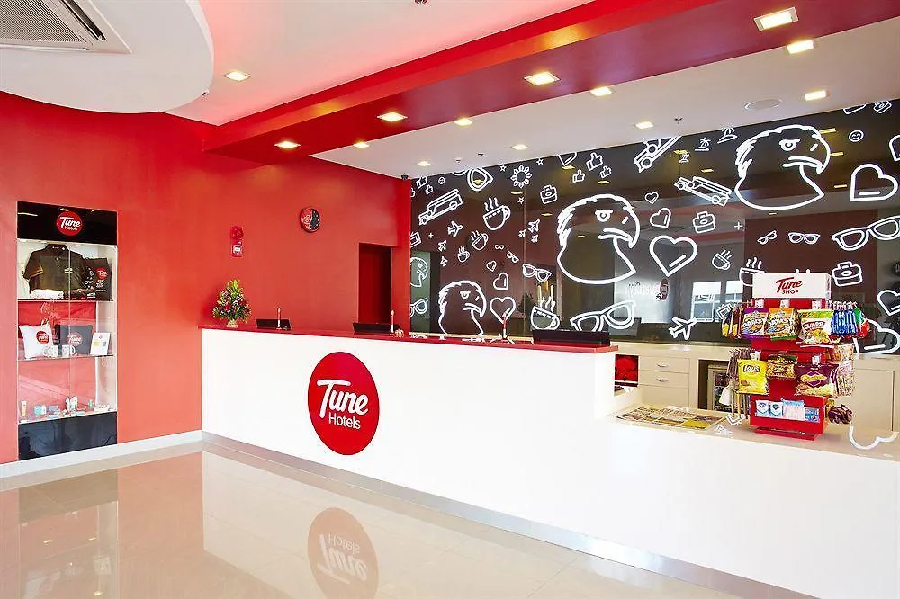 Red Planet Davao - Multiple Use Hotel