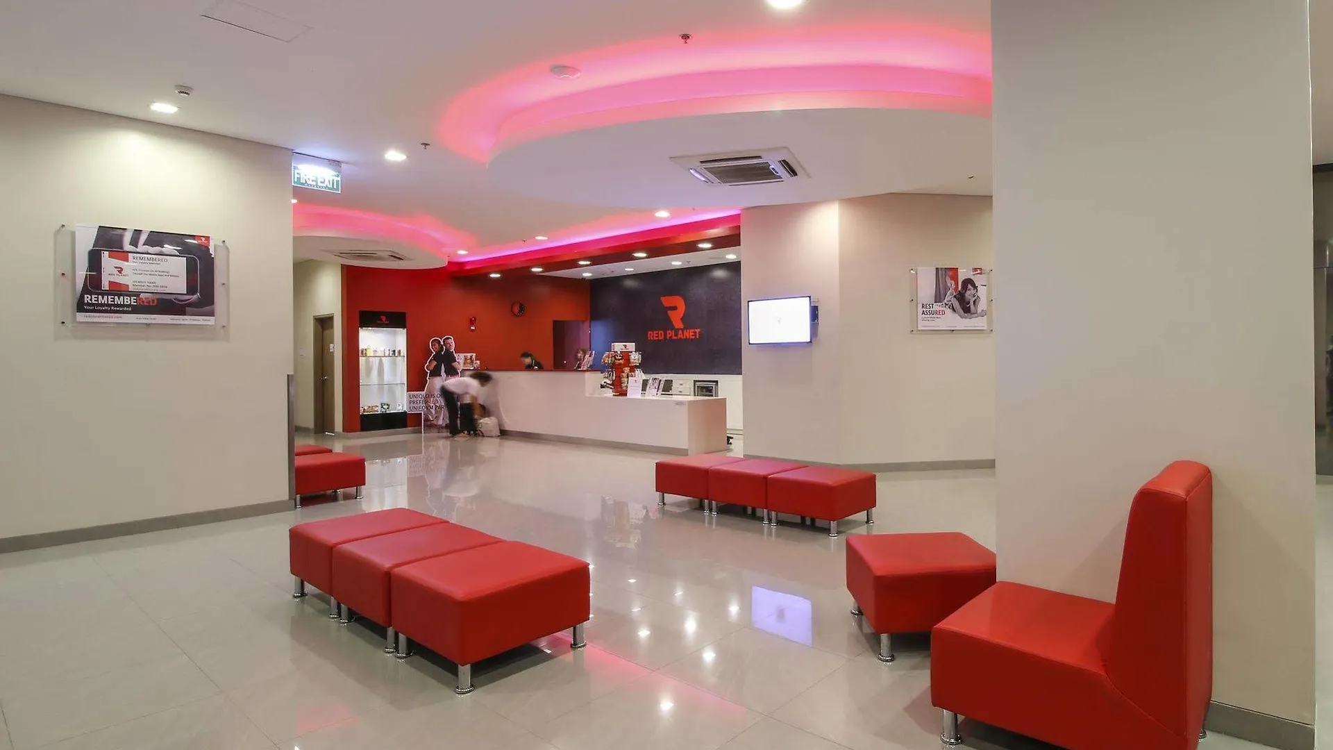 Red Planet Davao - Multiple Use Hotel