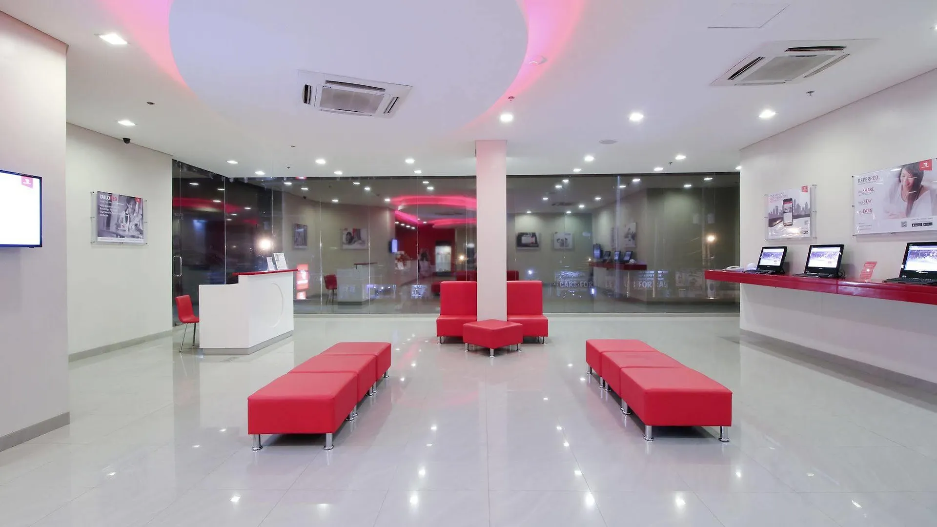 Red Planet Davao - Multiple Use Hotel